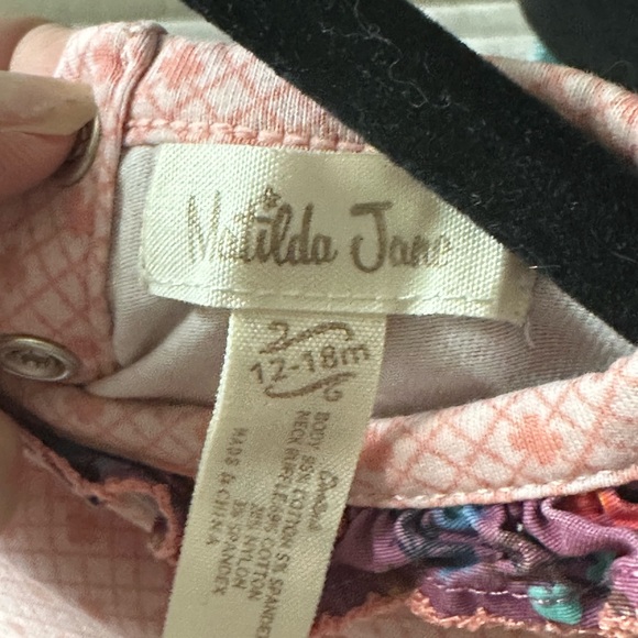 Shirt - Picture 2 of 4